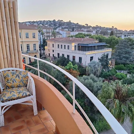 Avec Vue Panoramique En Centre-ville Lägenhet *