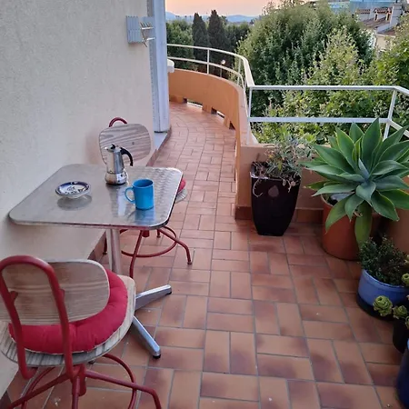 Avec Vue Panoramique En Centre-ville Apartament