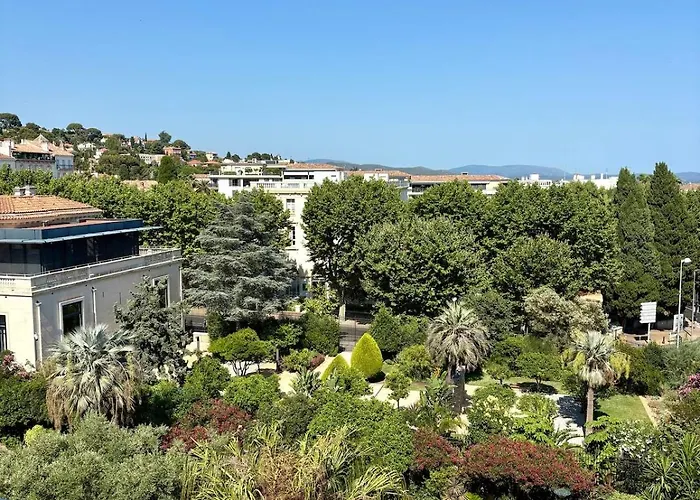 Avec Vue Panoramique En Centre-ville *