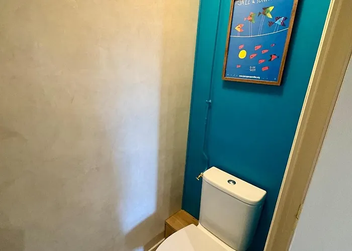 Avec Vue Panoramique En Centre-ville Lägenhet Hyères